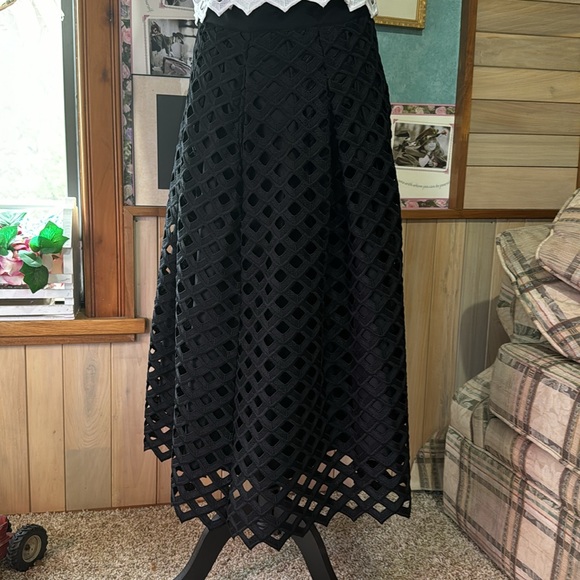 NWT 2 piece skirt /blouse dress White House black market - Picture 3 of 13